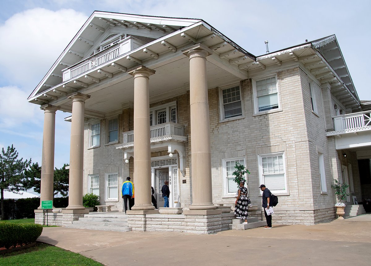 Historic Tulsa residence associated with W. Tate Brady